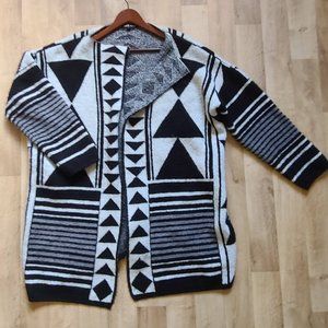 EUC Black White Aztec Print Coat Cardigan